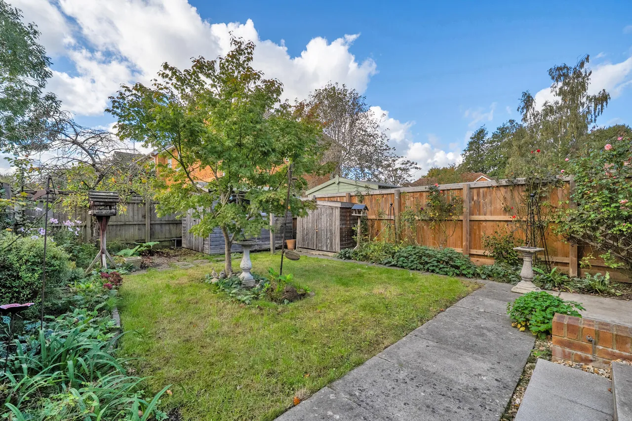 Waterside Park, Devizes, SN10, photo 12