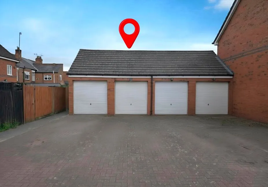 School Lane, Exhall, Warwickshire, CV7, photo 2