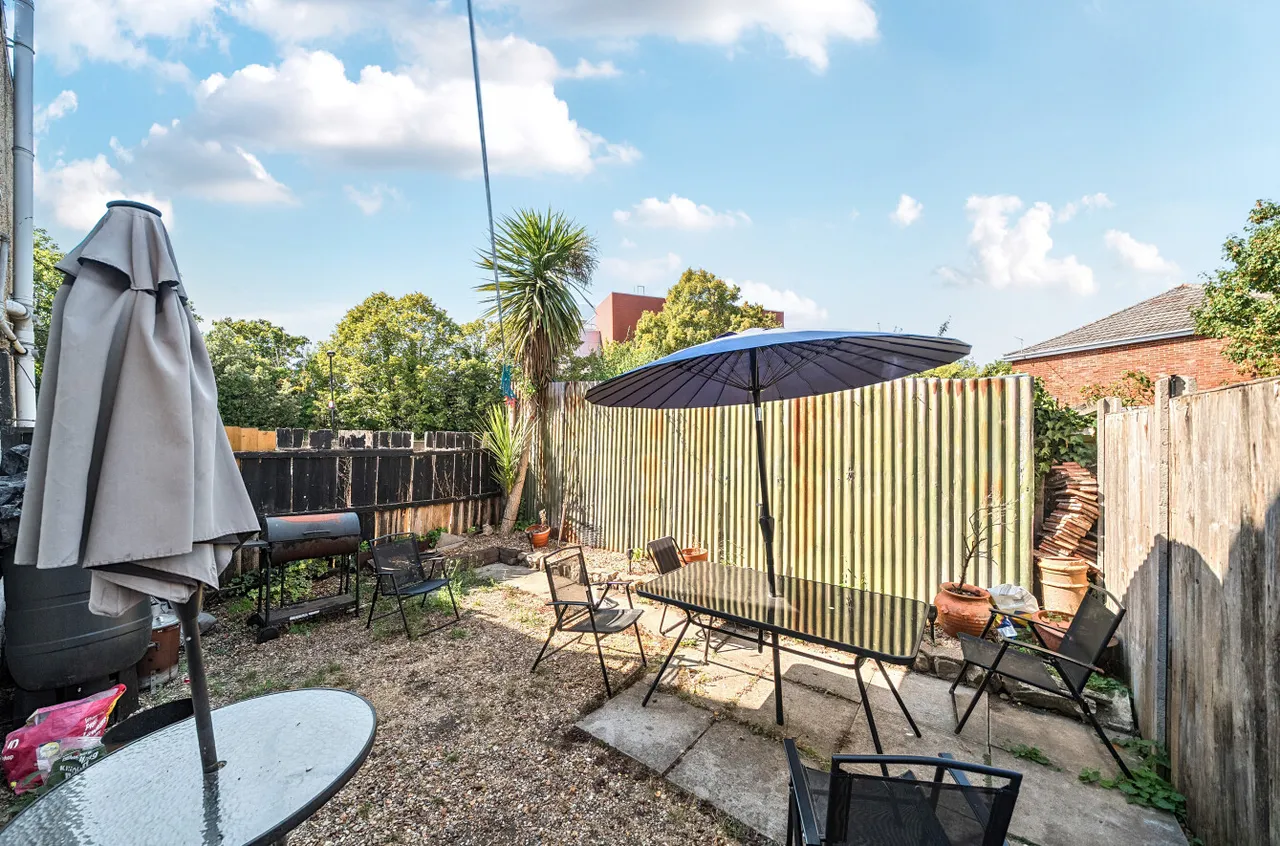 Kingsley Road, Freemantle, SO15, photo 9