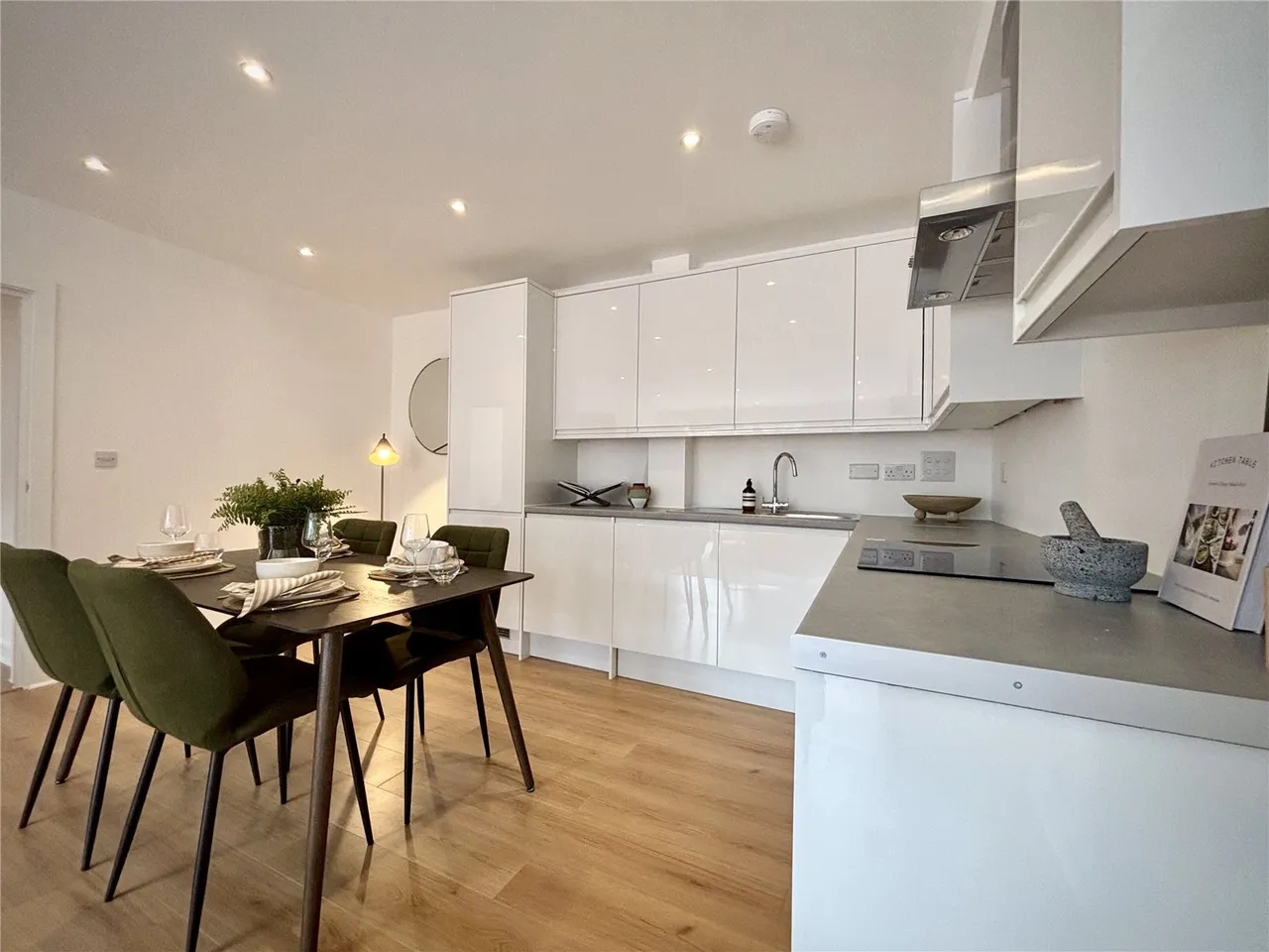 Victoria Road, Aldershot, Hampshire, GU11 1FT, photo 4