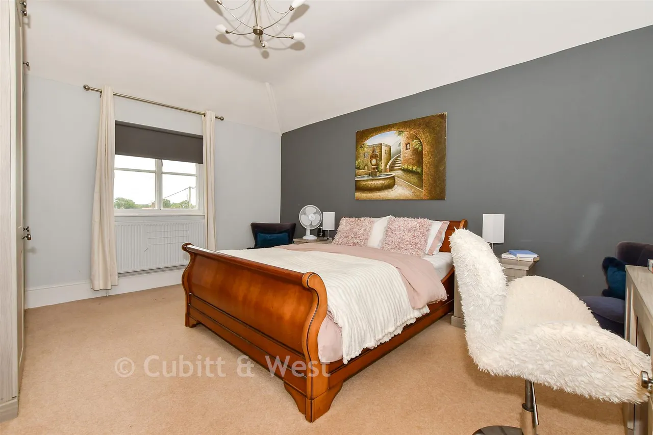 Guildford Road, Loxwood, RH14, photo 6