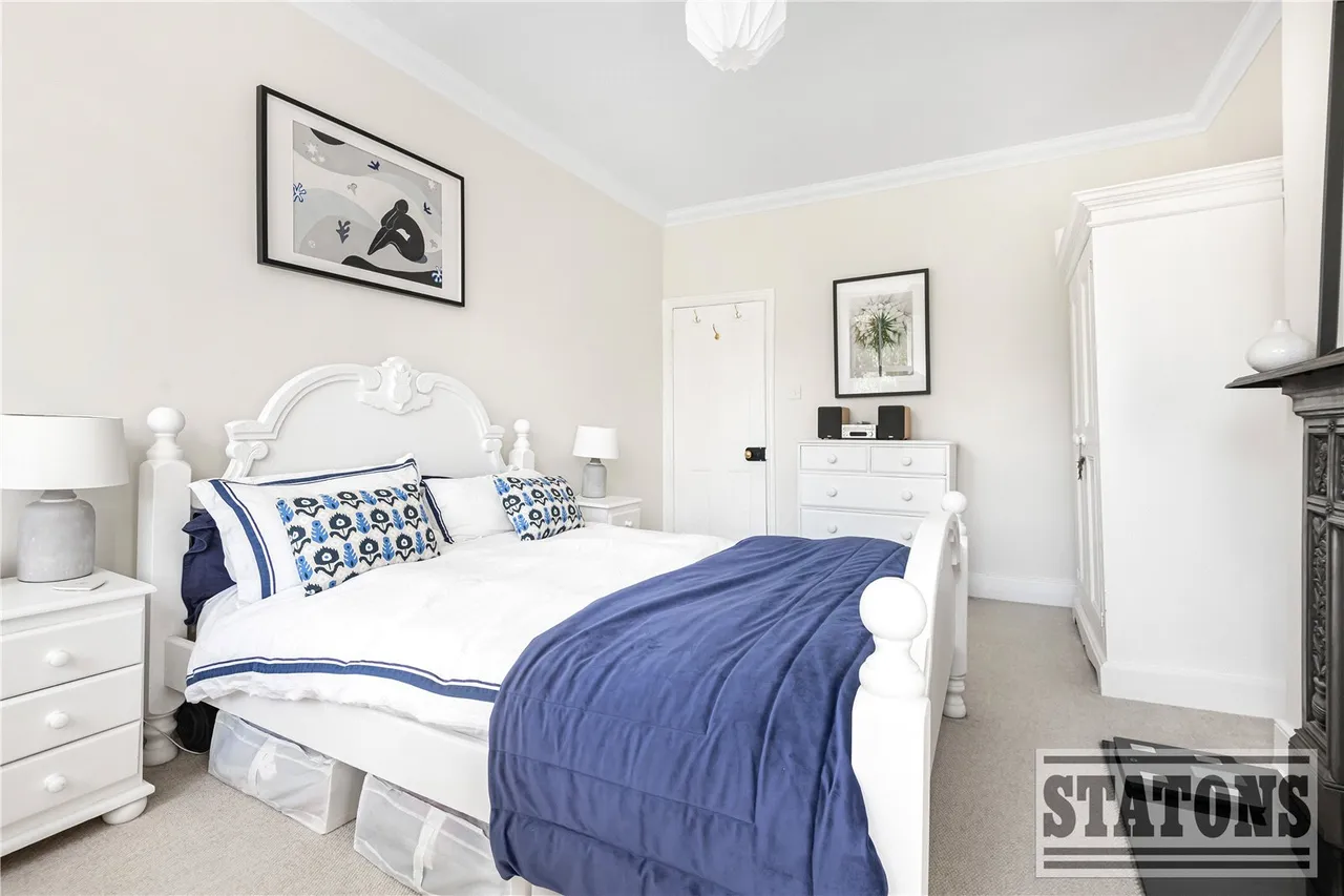 Fitzjohn Avenue, Barnet, EN5, photo 15