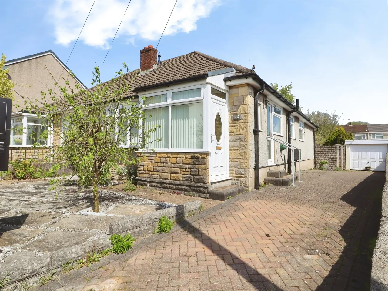 Queens Drive, Llantwit Fardre, Pontypridd, photo 2