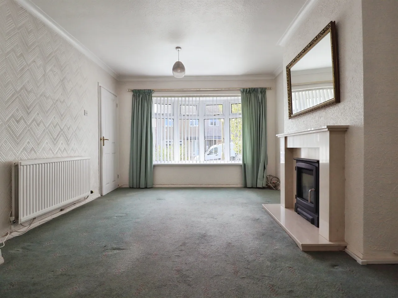 Queens Drive, Llantwit Fardre, Pontypridd, photo 4
