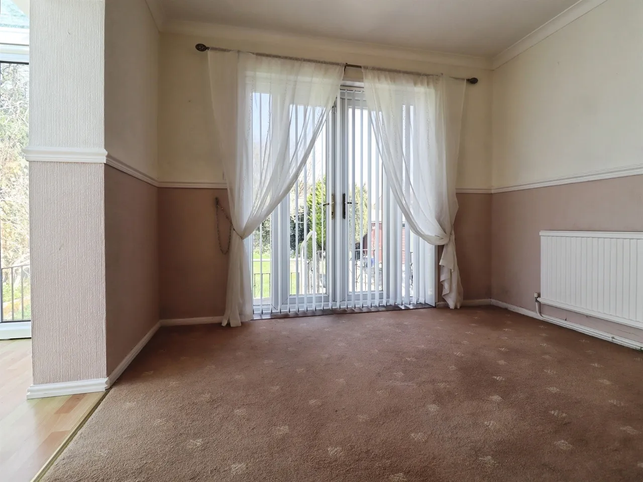 Queens Drive, Llantwit Fardre, Pontypridd, photo 8