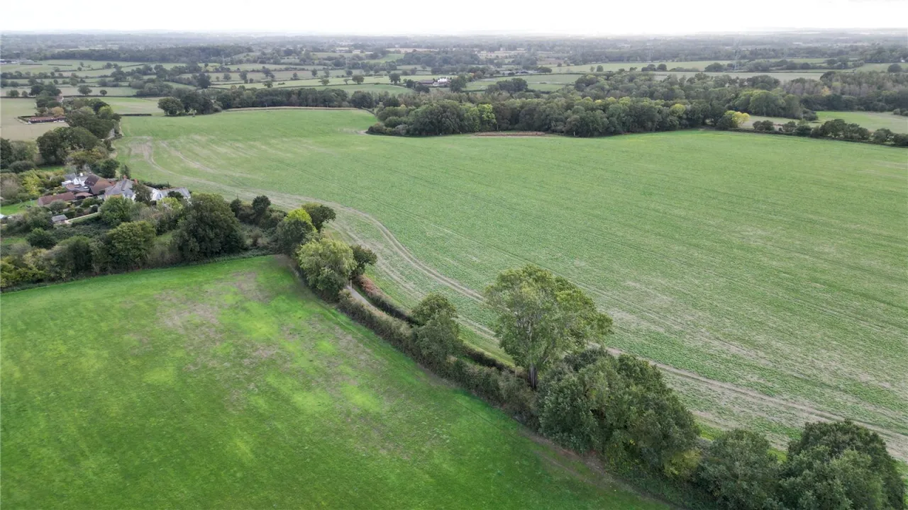 Summerlug, Mortimer Common, RG7, photo 19