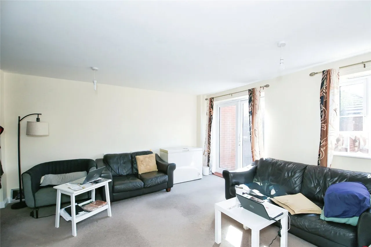 Eagle Way, Hampton Vale, Peterborough, Cambridgeshire, PE7, photo 4
