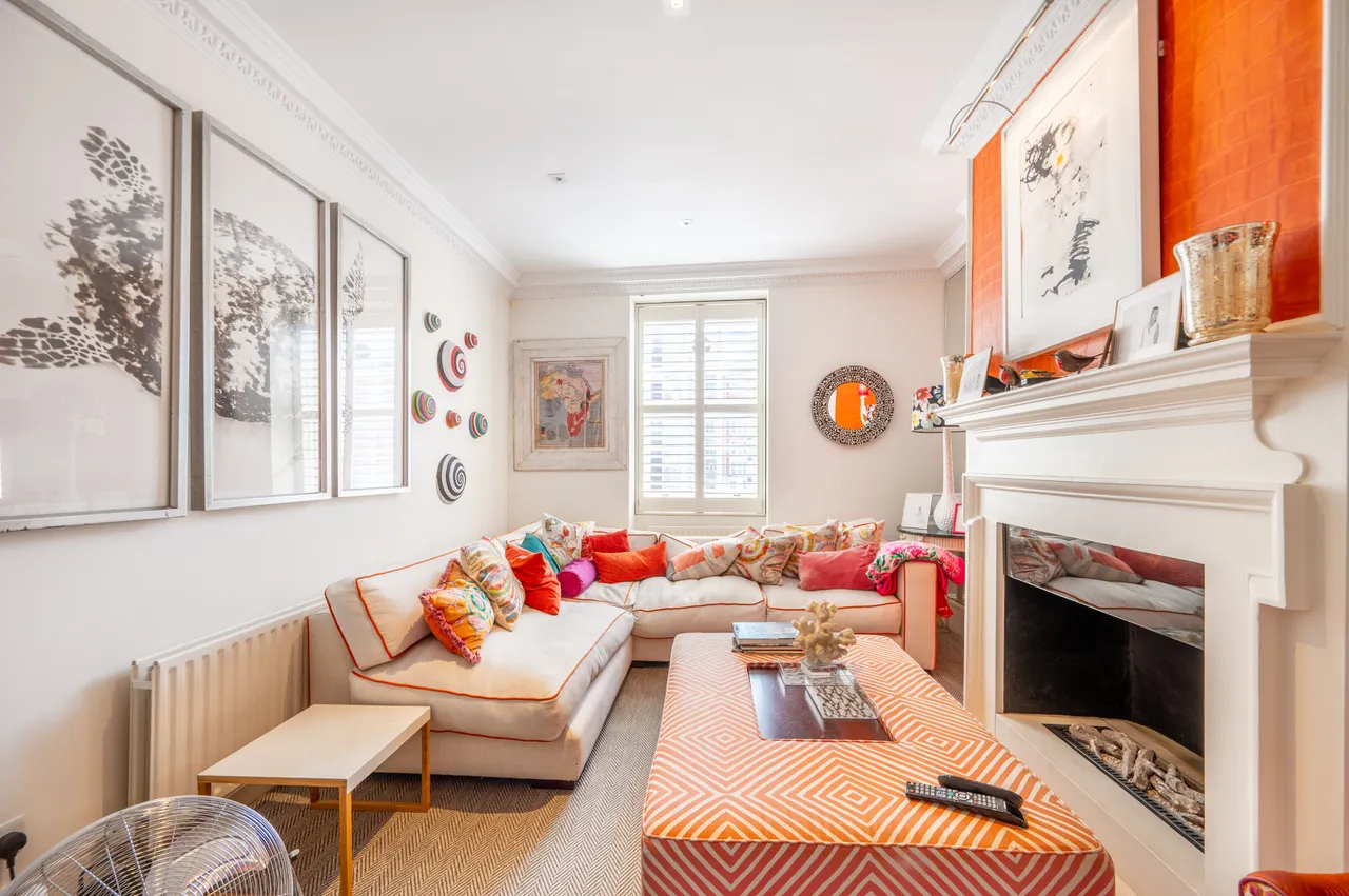 Flat 3, 7 Kensington Church Street, London, photo 7