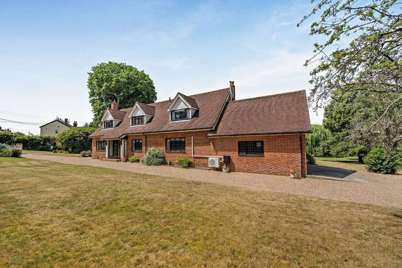 Kelvedon Road, Little Braxted, Essex, CM8 3LE, photo 4