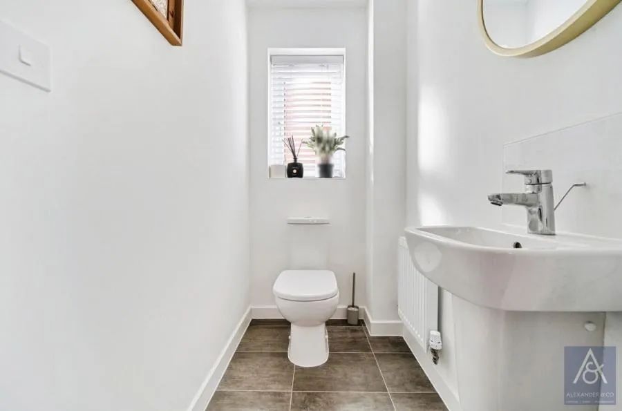Mollys Mount, Steeple Claydon, MK18, photo 16