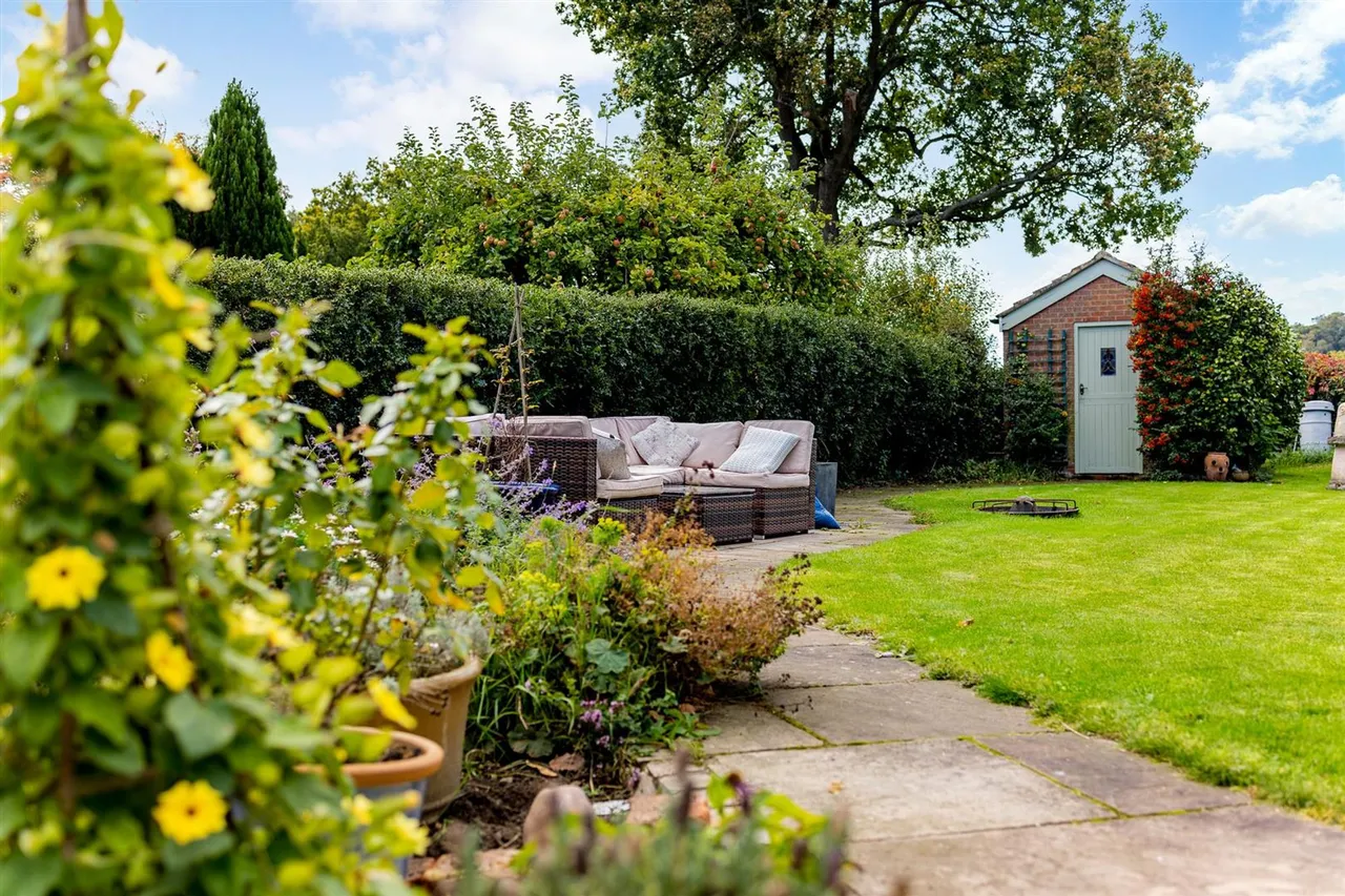 Oak Road, Mottram St. Andrew, SK10, photo 18
