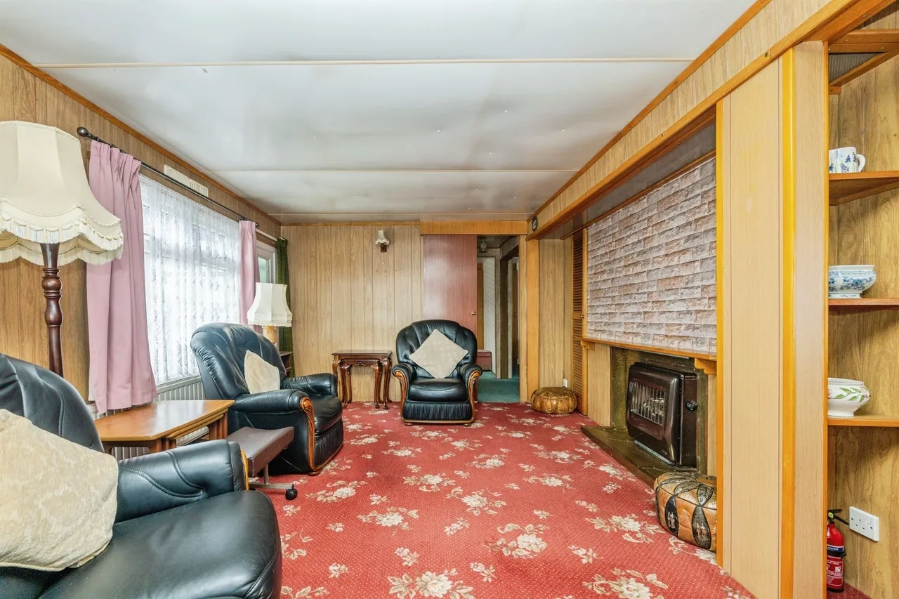 Doverdale Lane, Dunhampton, DY13, photo 4