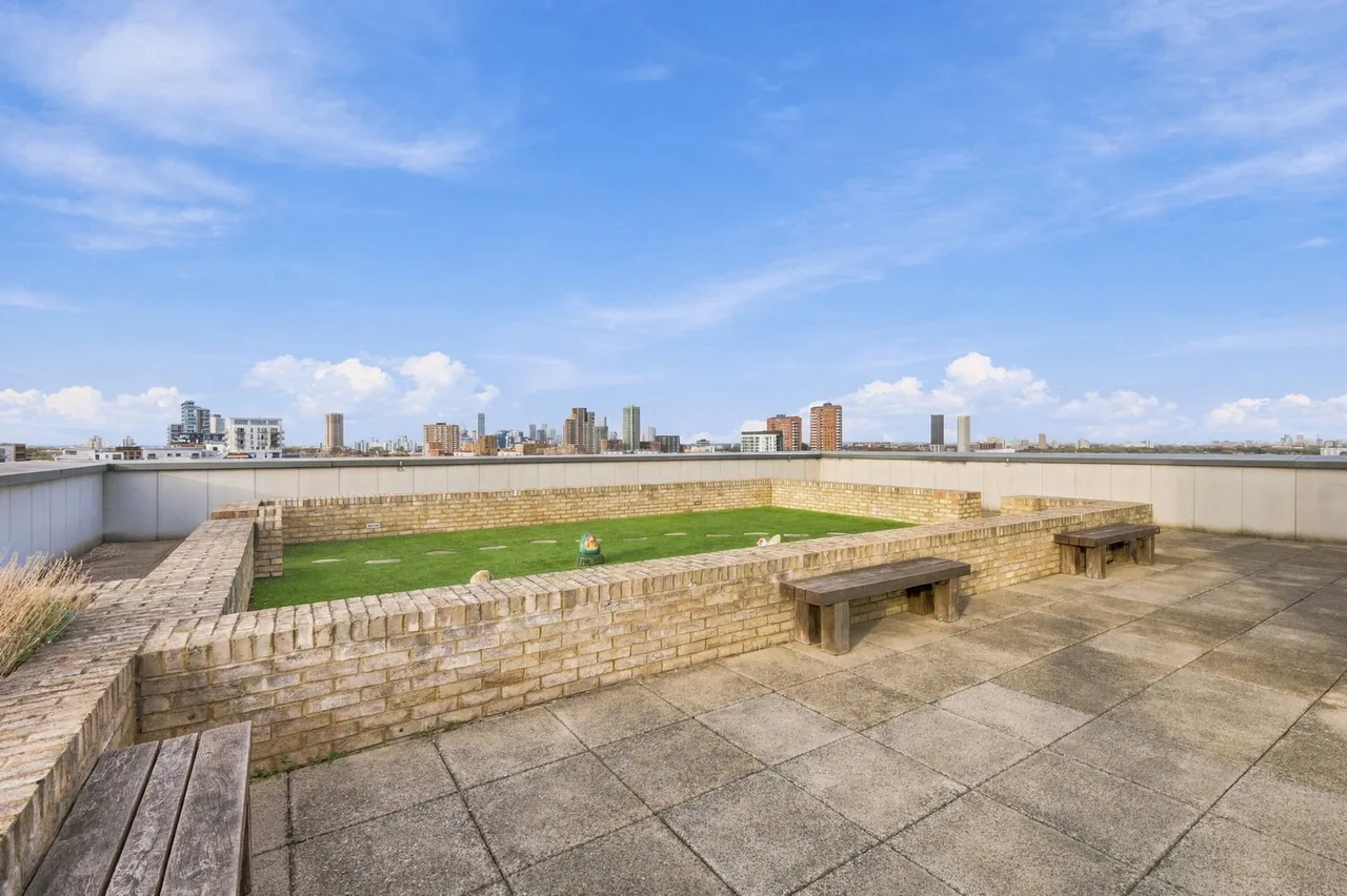 Chorley Court, London, E14, photo 15