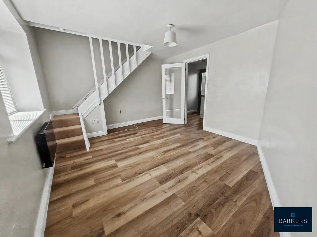 Bradford Road, Drighlington BD11 1AB, photo 2