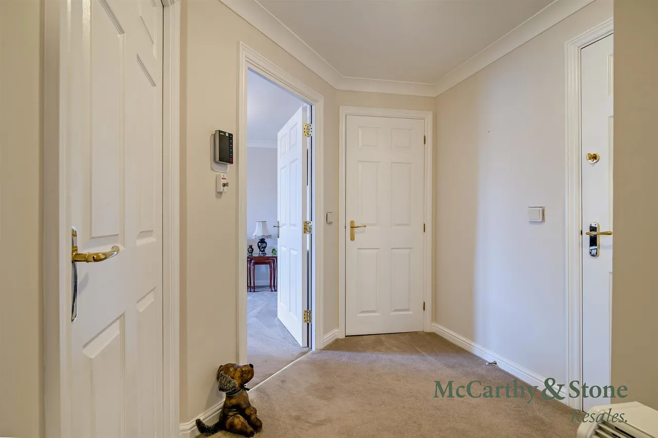 Station Road, Worle, BS22, photo 6
