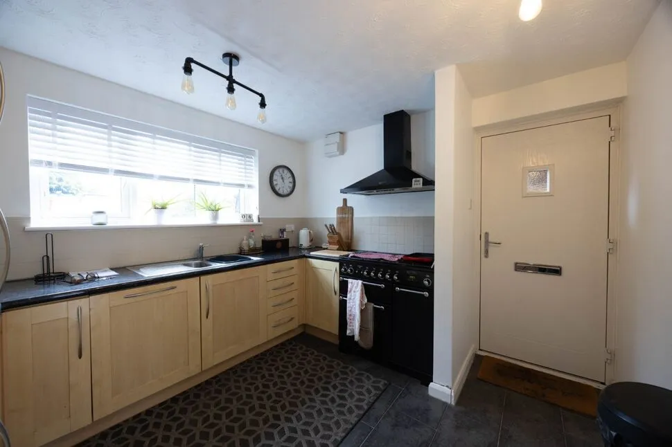 The Squires, Blackminster, WR11, photo 5