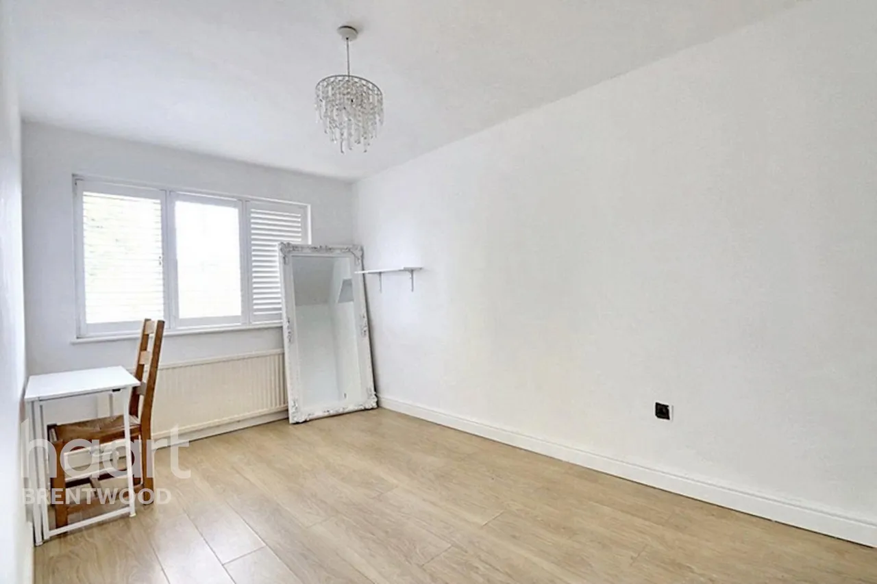 London Road, Brentwood, CM14, photo 13