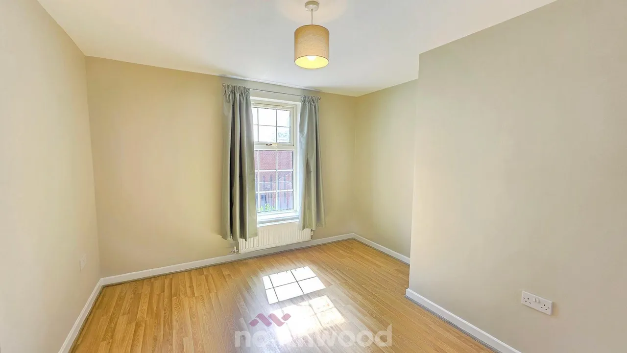 Chelwood Court, Balby, DN4, photo 13