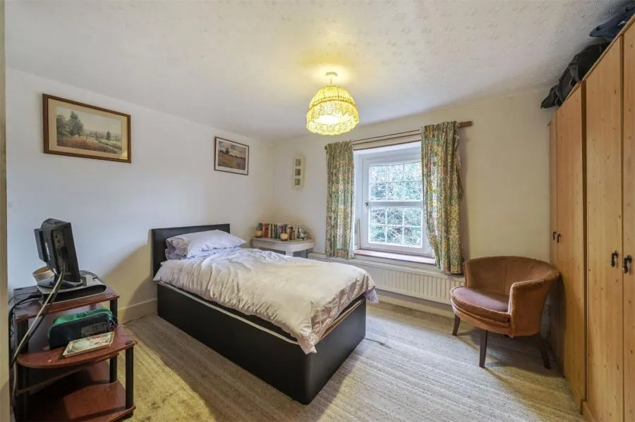 Witney Road, Witney, OX29, photo 15