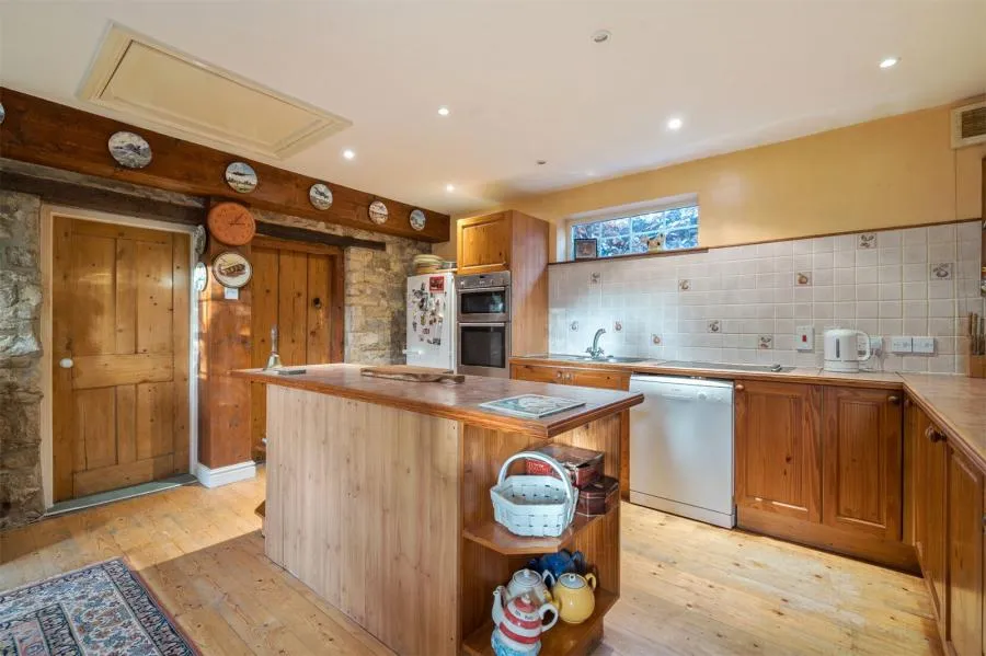 Witney Road, Witney, OX29, photo 4