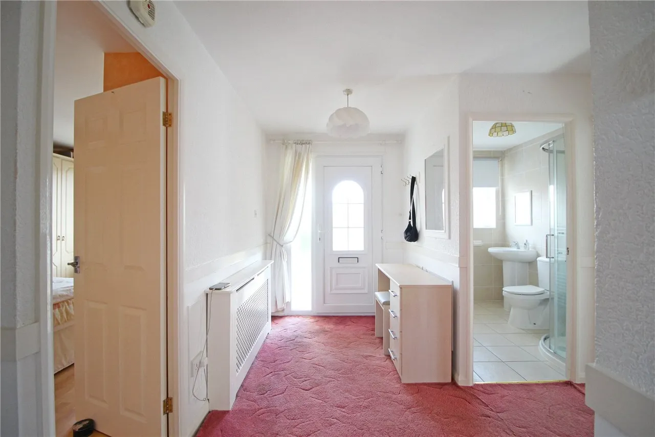Beech Close, Market Deeping, Peterborough, Lincolnshire, PE6, photo 4