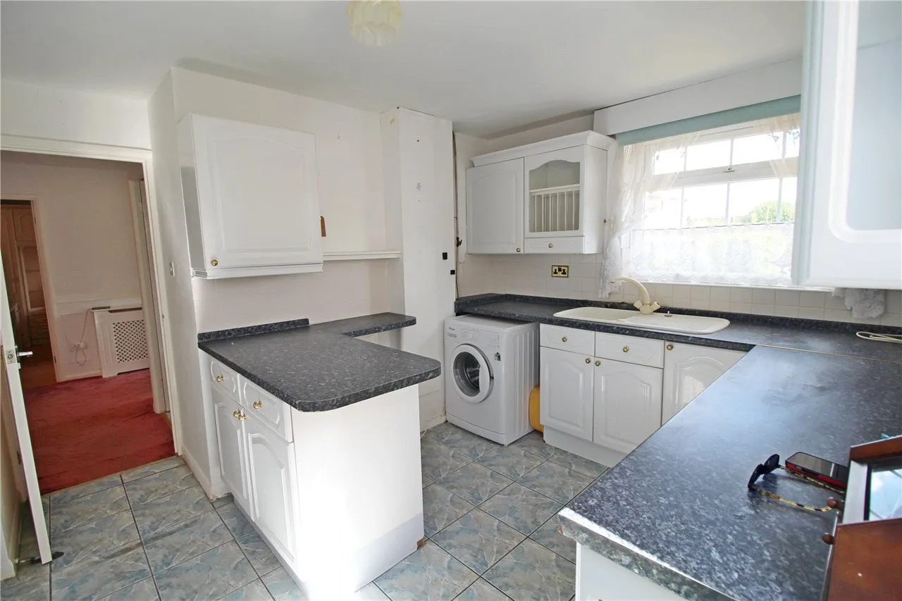 Beech Close, Market Deeping, Peterborough, Lincolnshire, PE6, photo 9