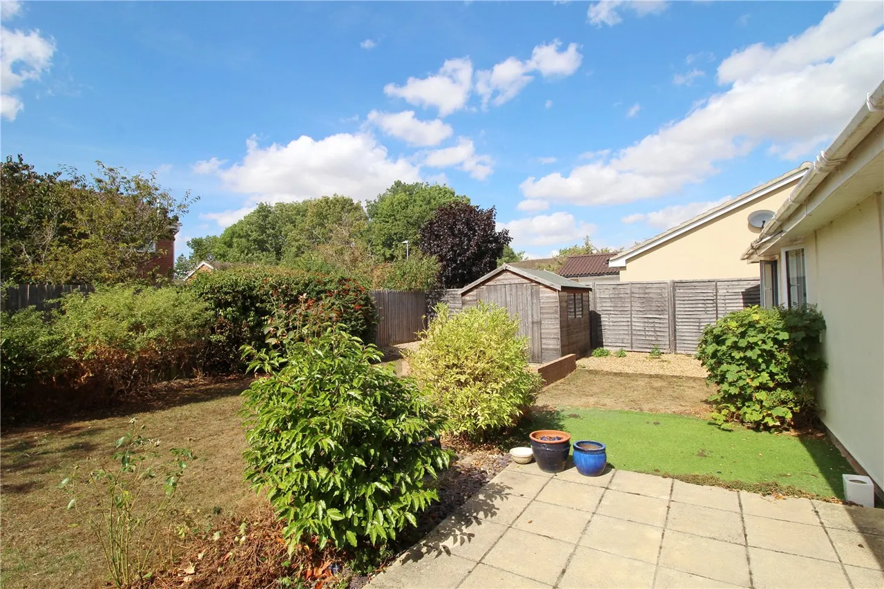 Beech Close, Market Deeping, Peterborough, Lincolnshire, PE6, photo 6