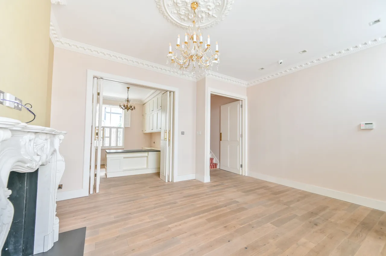 46 Pembridge Road, London, photo 12