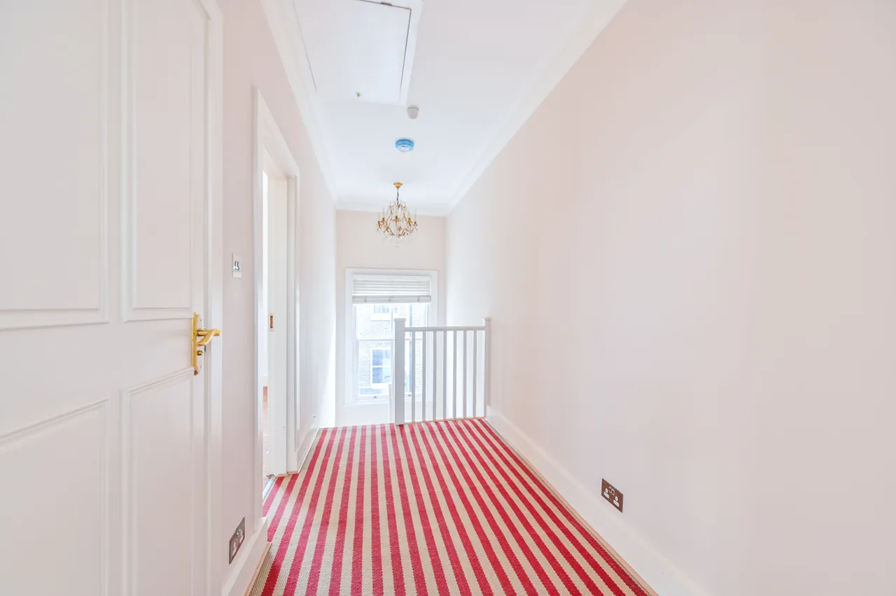 46 Pembridge Road, London, photo 8