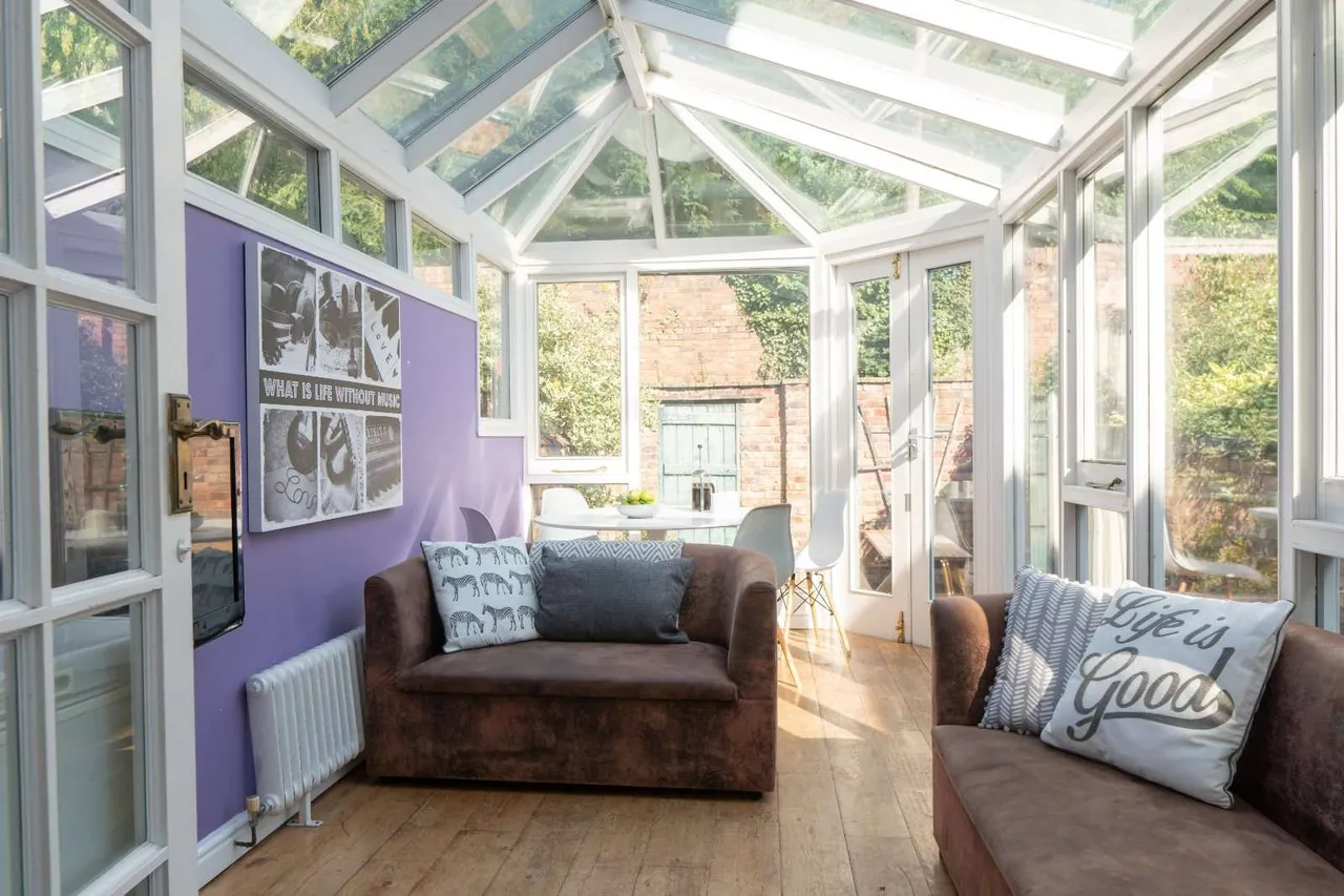 The Groves, Chester, Cheshire, CH1 1SD, photo 5