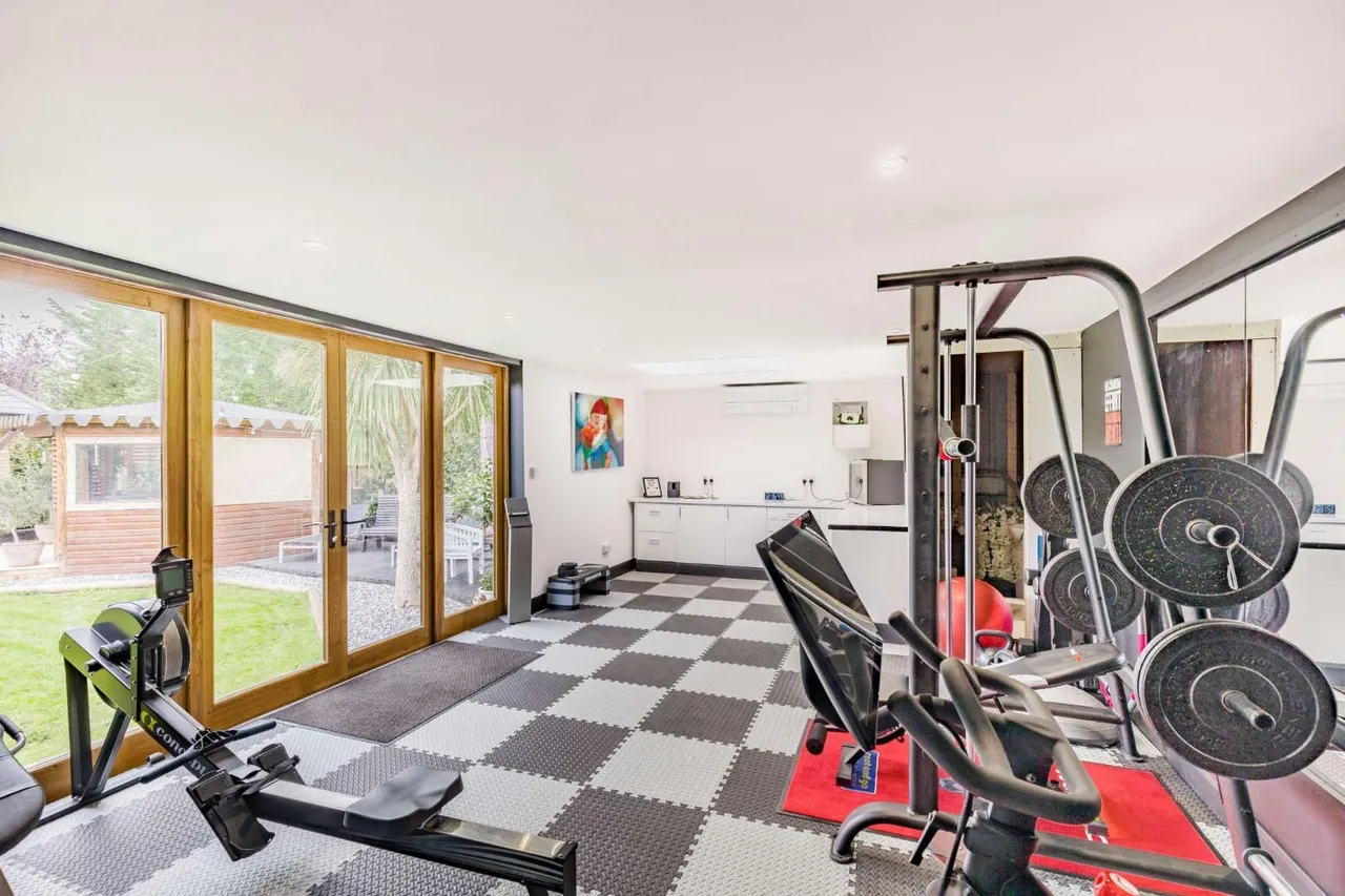 Coolgardie Road, Ashford, Surrey, TW15 1ES, photo 26