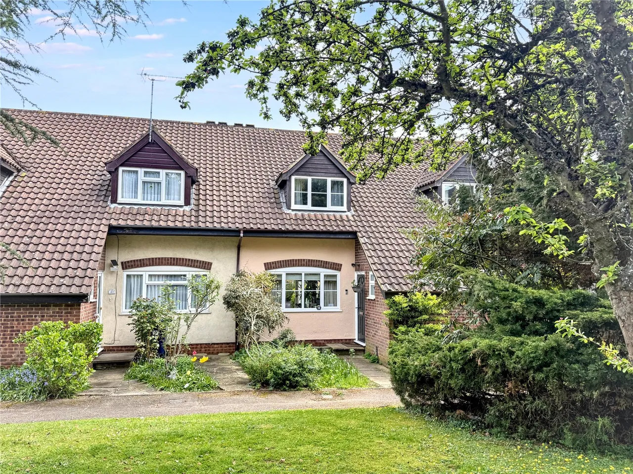 3 bed house for sale — Boleyn Way, Barnet, EN5 5JS