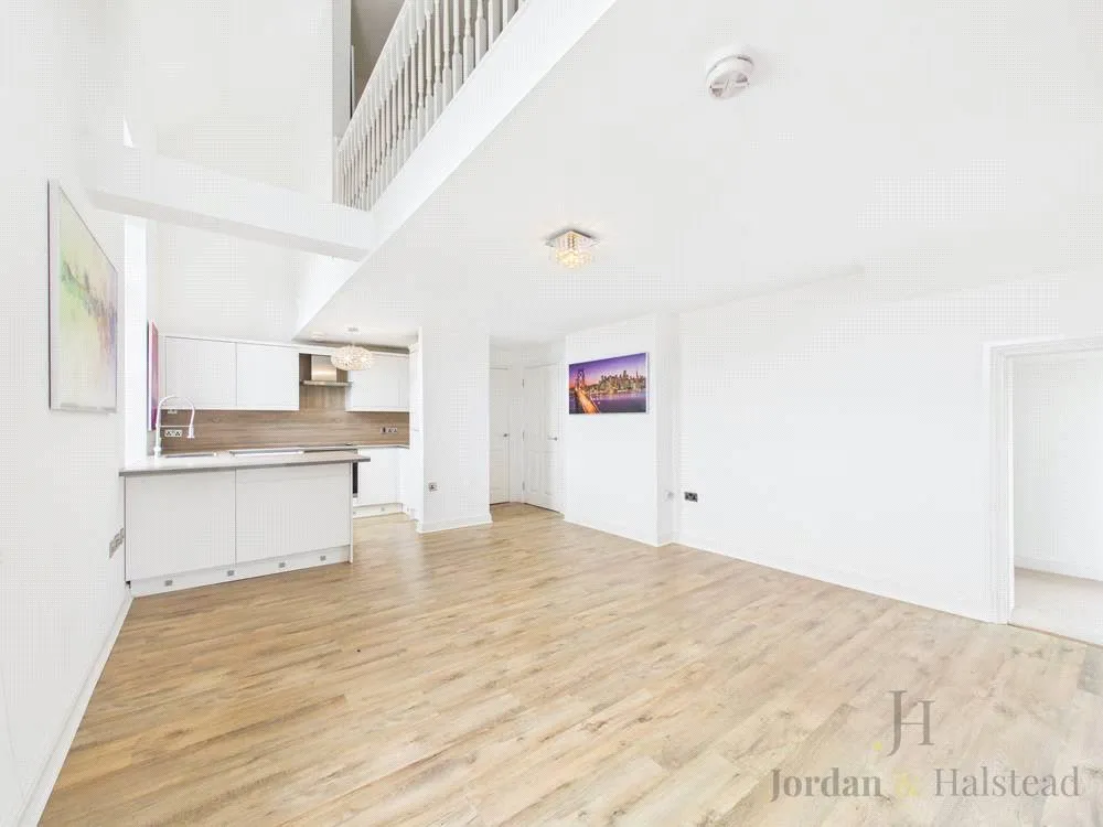 Kingswood Park, Kingswood, Frodsham, Cheshire, WA6 6EH, photo 3
