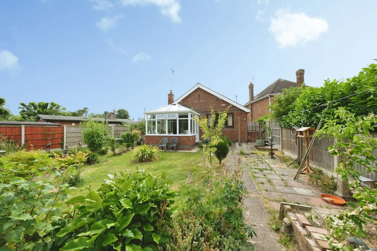 Park Hall Road, Mansfield Woodhouse, Mansfield, Nottinghamshire, NG19, photo 9
