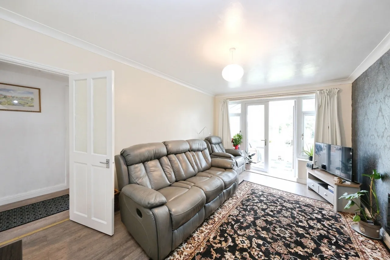 Park Hall Road, Mansfield Woodhouse, NG19, photo 3