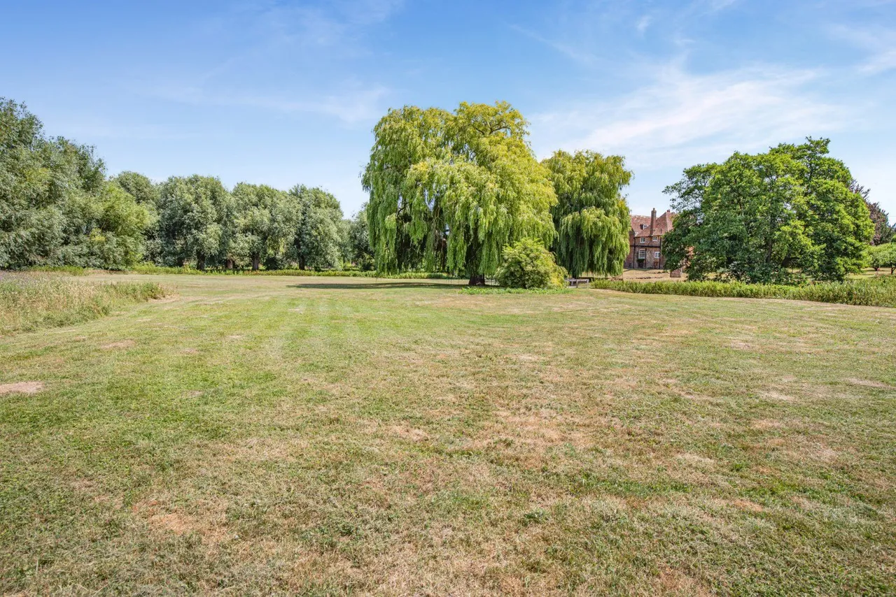 Thanington Road, Canterbury, Kent, CT1 3XE, photo 3