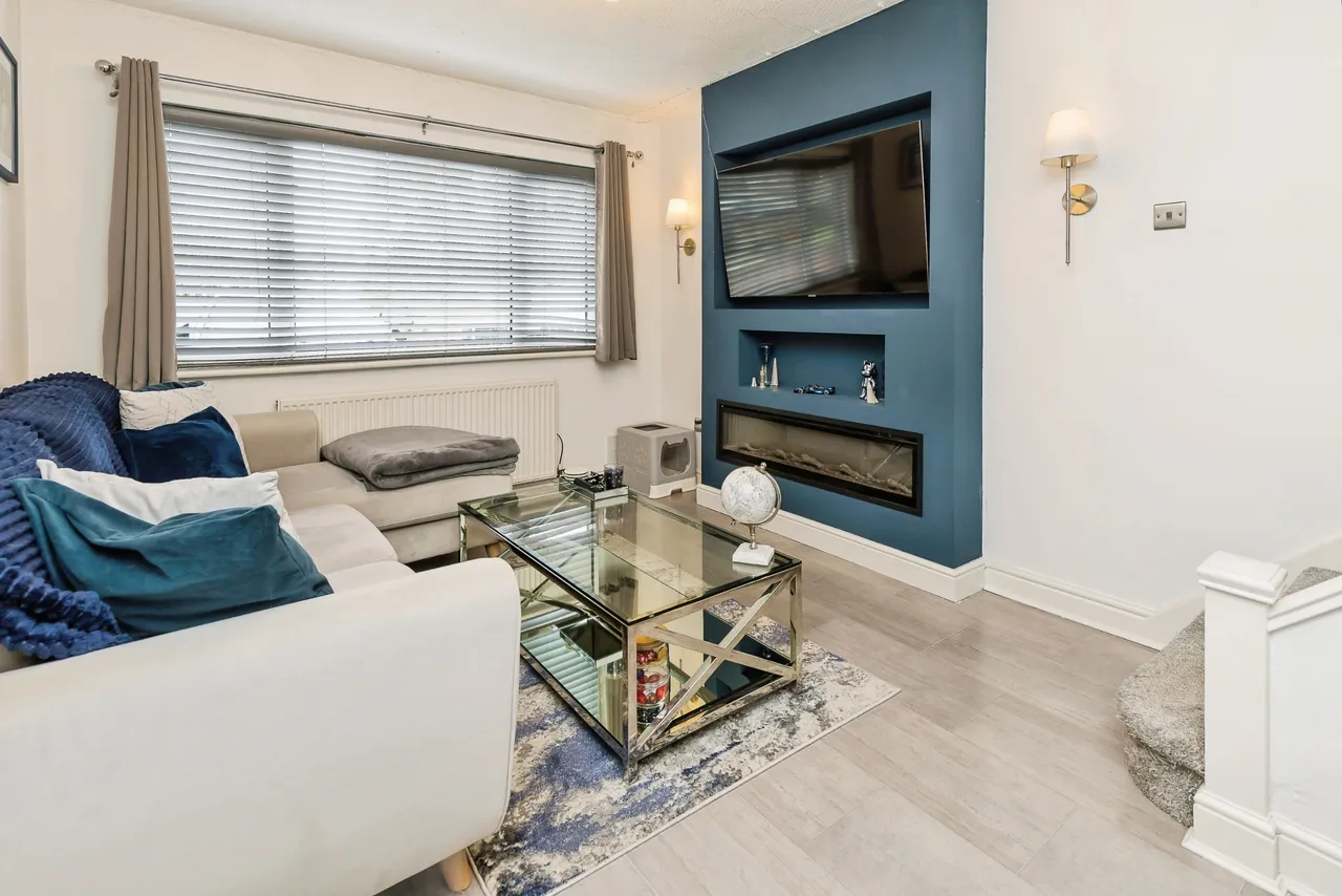 Uplands Avenue, Deeside, CH5, photo 3