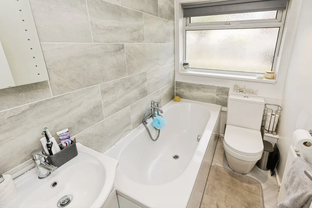 Uplands Avenue, Deeside, CH5, photo 11