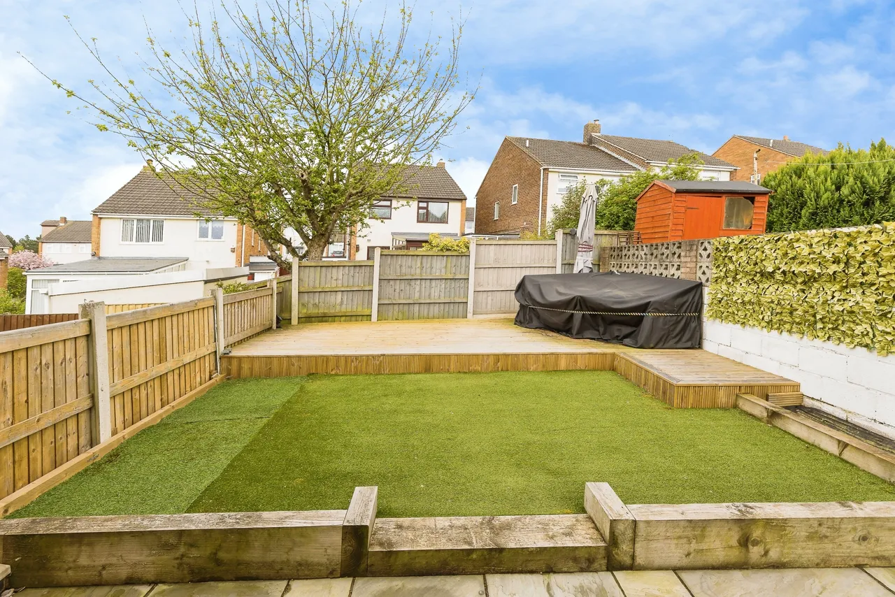 Uplands Avenue, Deeside, CH5, photo 2