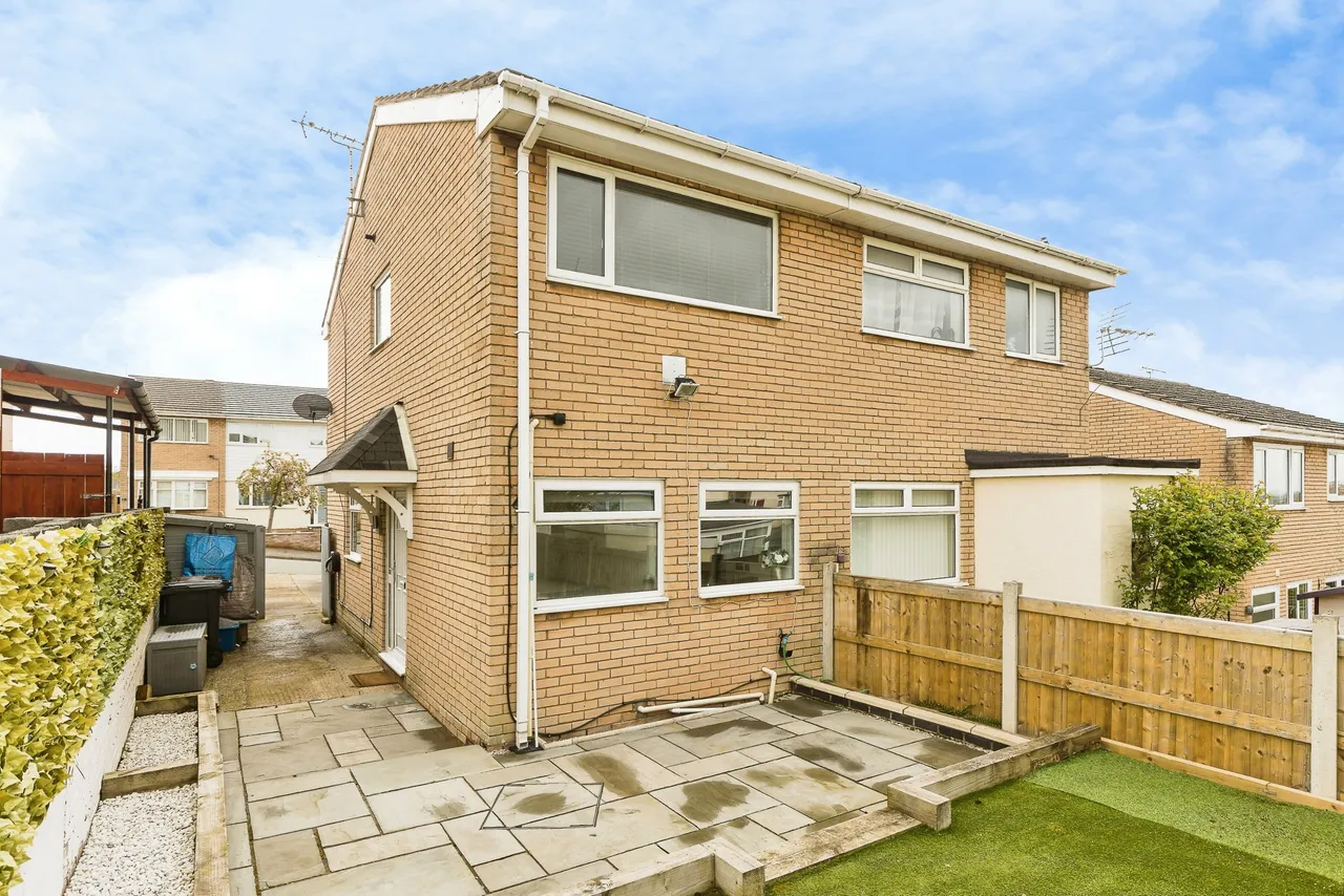 Uplands Avenue, Deeside, CH5, photo 15