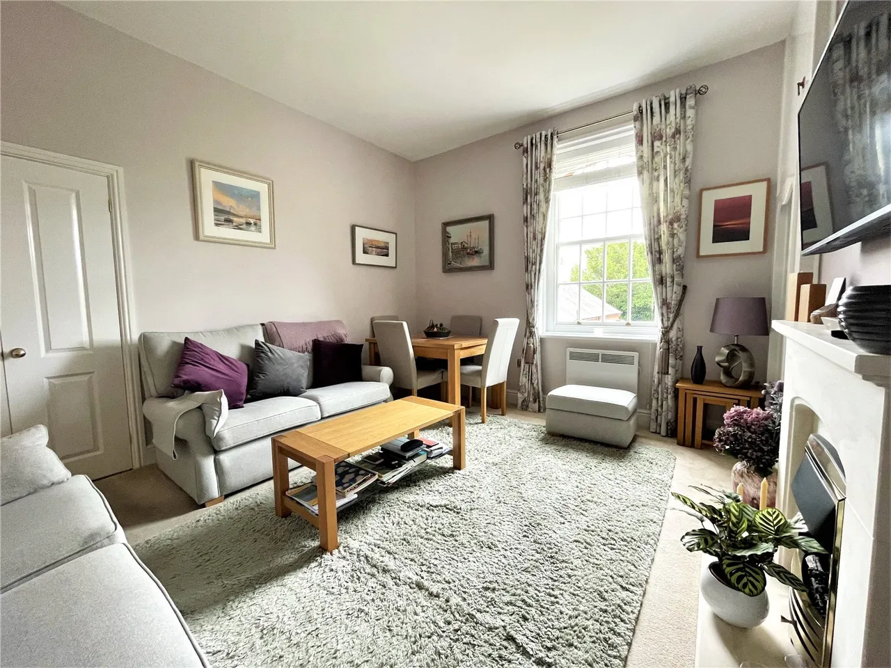 Bartons Road, Fordingbridge, Hampshire, SP6 1FH, photo 3