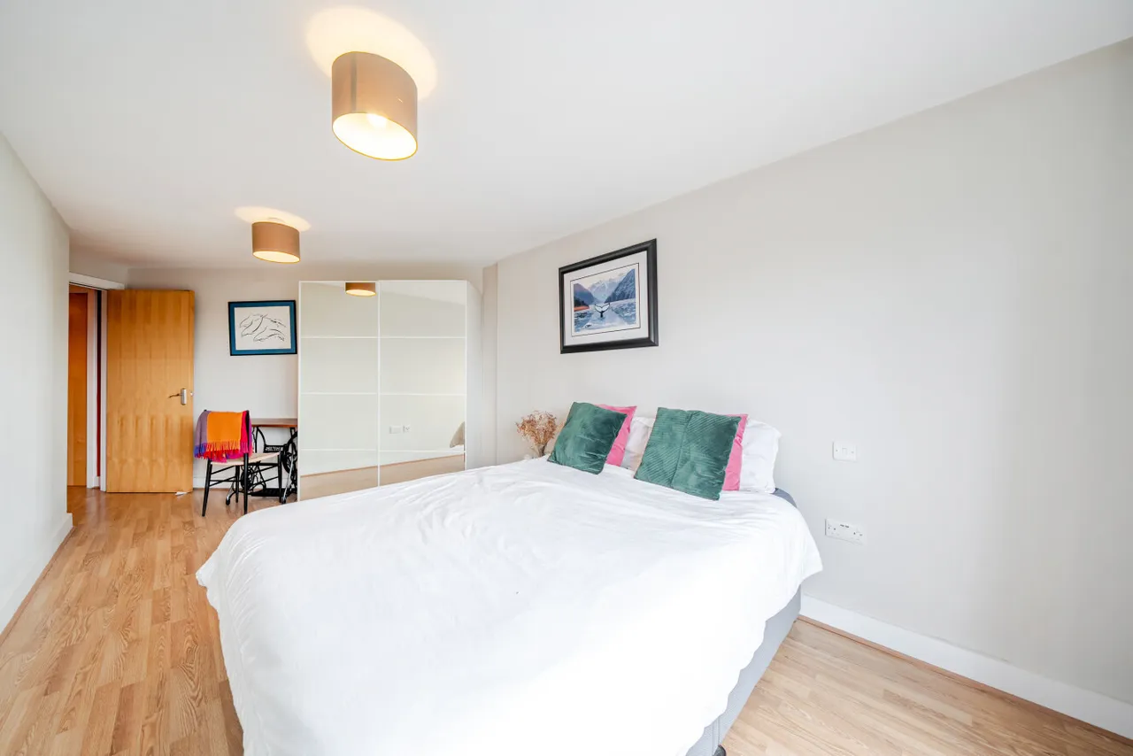 Clapham Road, Clapham, SW9, photo 13