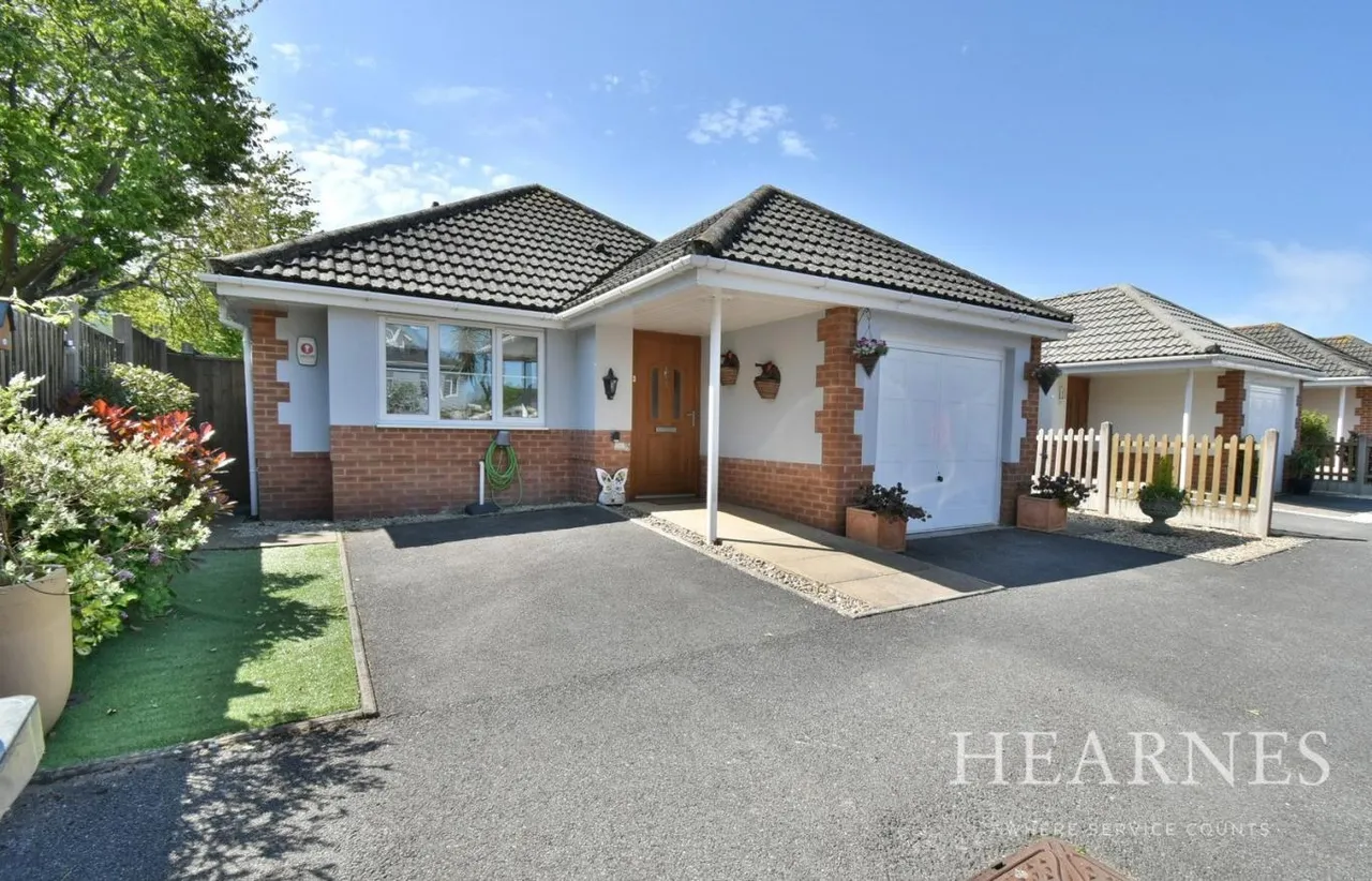 3 bed house for sale, Jenni Close, BH11