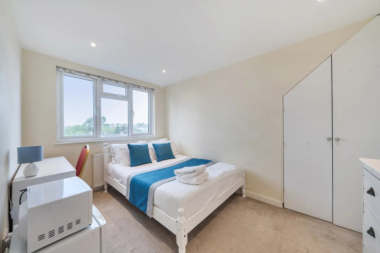 Westmount Road, SE9, photo 19