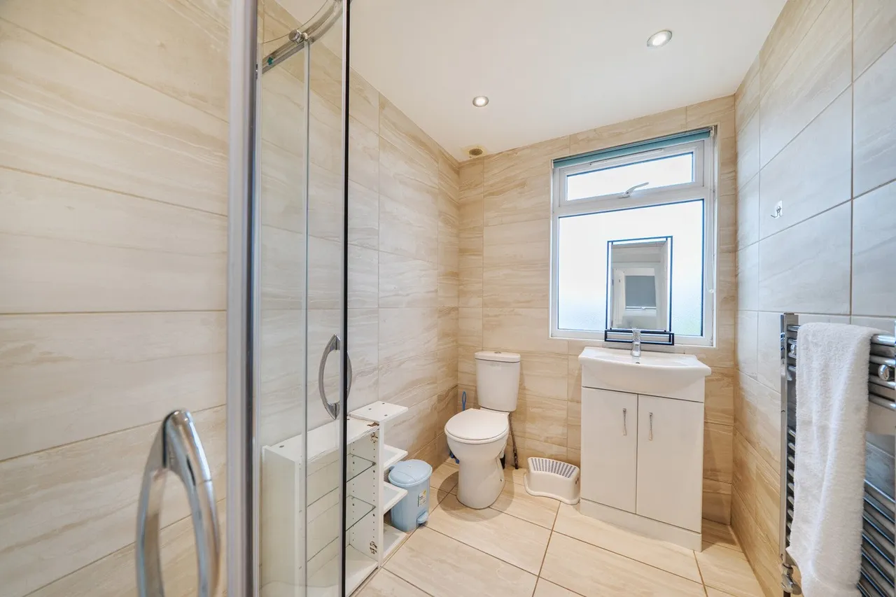 Westmount Road, SE9, photo 6