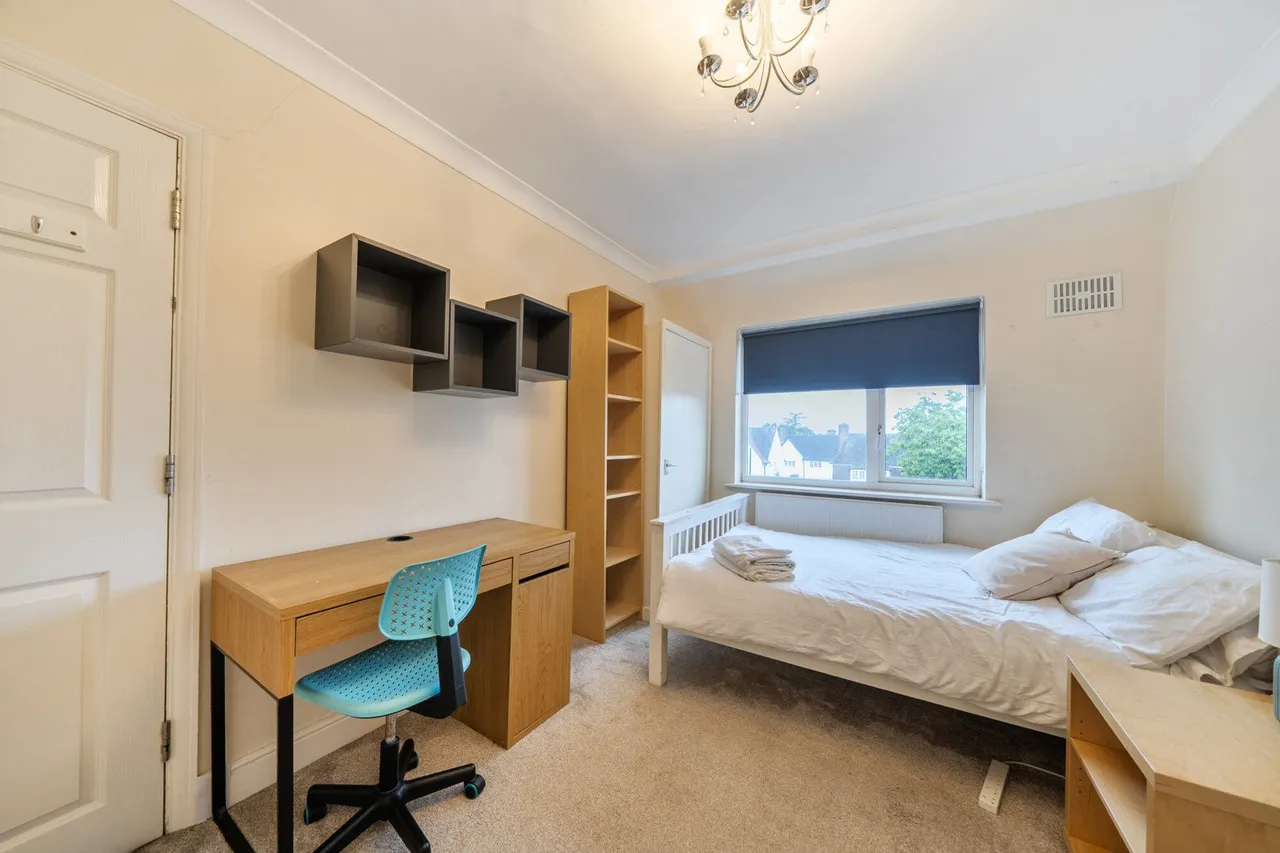 Westmount Road, SE9, photo 7