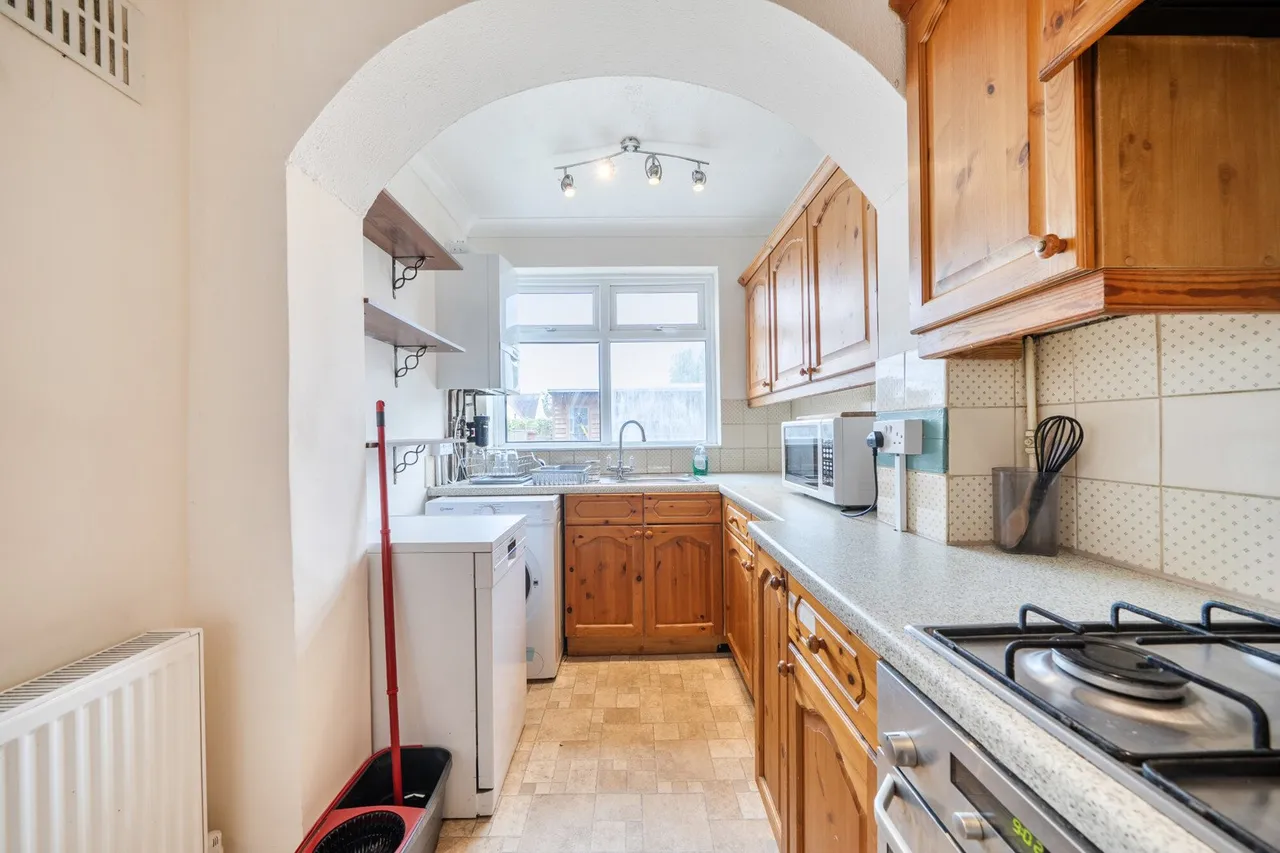 Westmount Road, SE9, photo 13