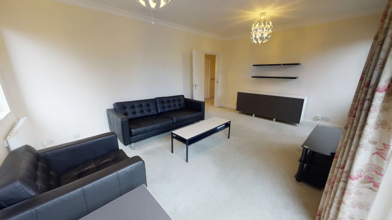 Eldorado Crescent, Cheltenham, photo 10