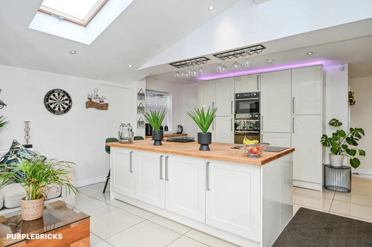 Alderley Road, Warrington, WA4, photo 2