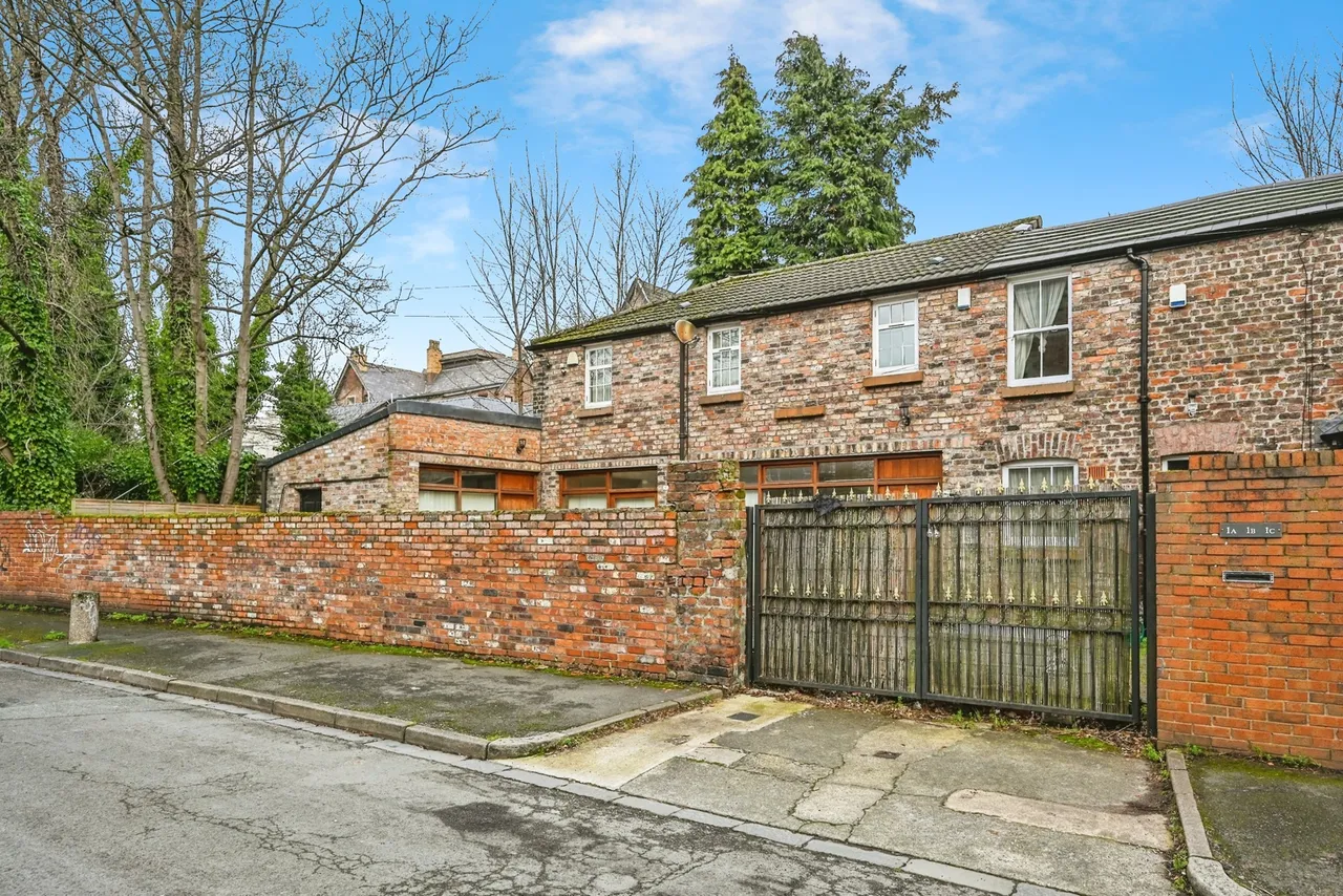 2 bed property for sale, East Albert Road, Liverpool, L17